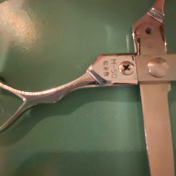 Hairstyling scissors. - Picture 5 of 5